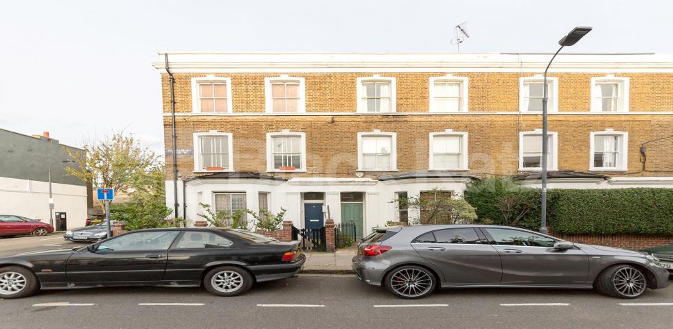 			NEW INSTRUCTION, 2 Bedroom, 1 bath, 1 reception Flat			 Brackenbury Road, Hammersmith/Brackenbury Village 